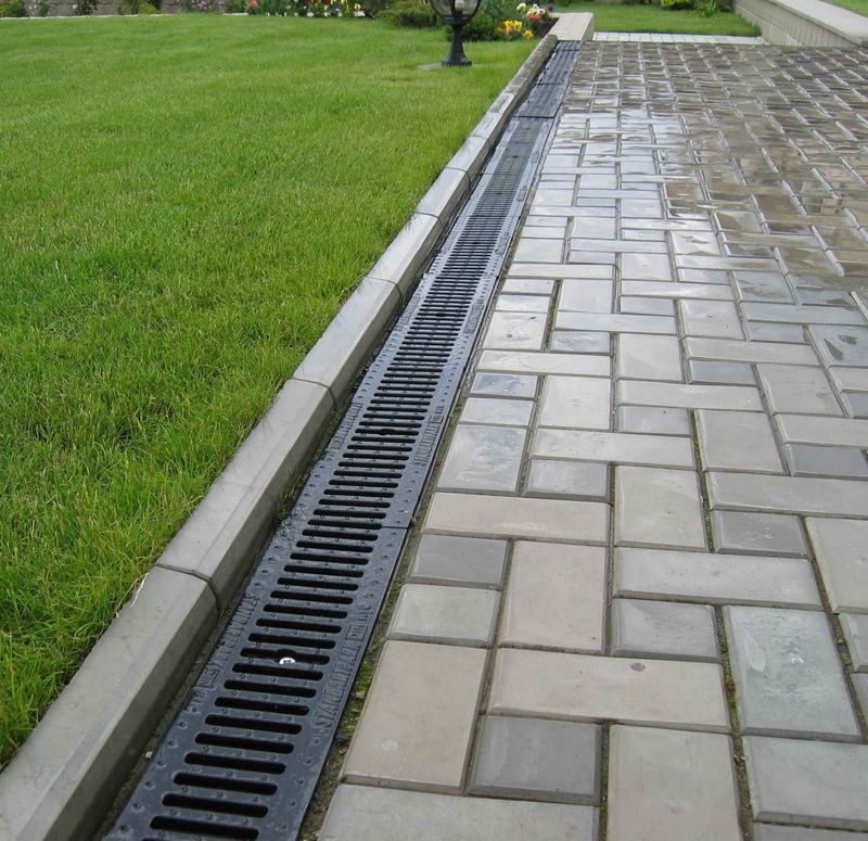 ливневые решетки