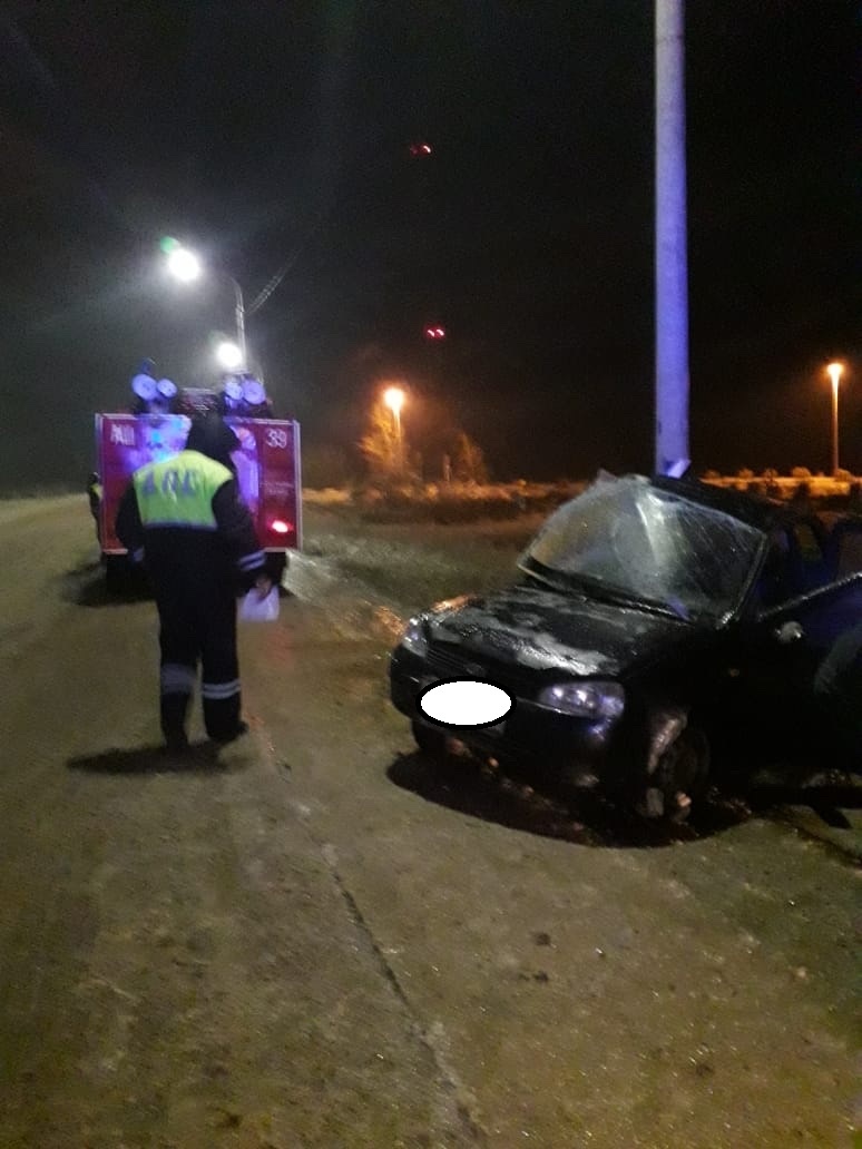 Фото с места ДТП на дороге Калуга - Медынь ночью 19 ноября.