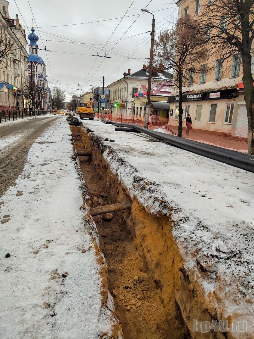 Улицу Московскую раскопали
