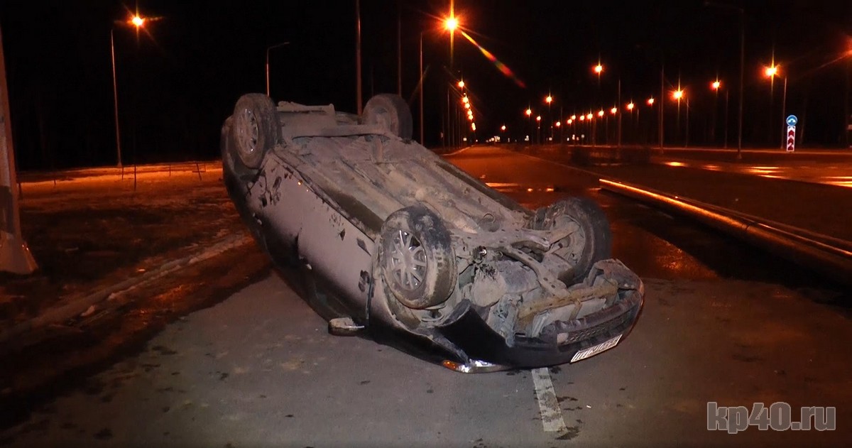 Нелегальный гонщник перевернулся в Обнинске