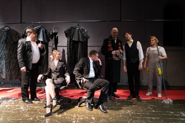 калуга спектакль шинель гоголь