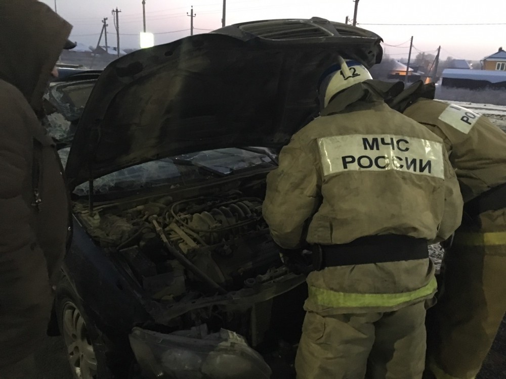 Машина перекрыла выезд