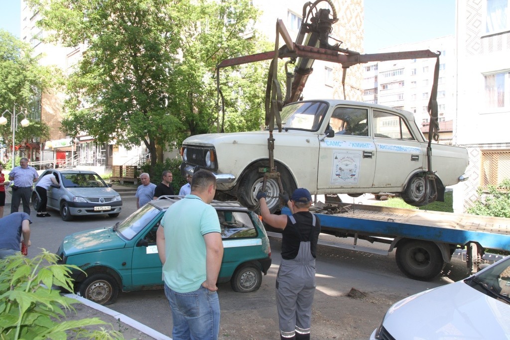 Карта брошенных авто