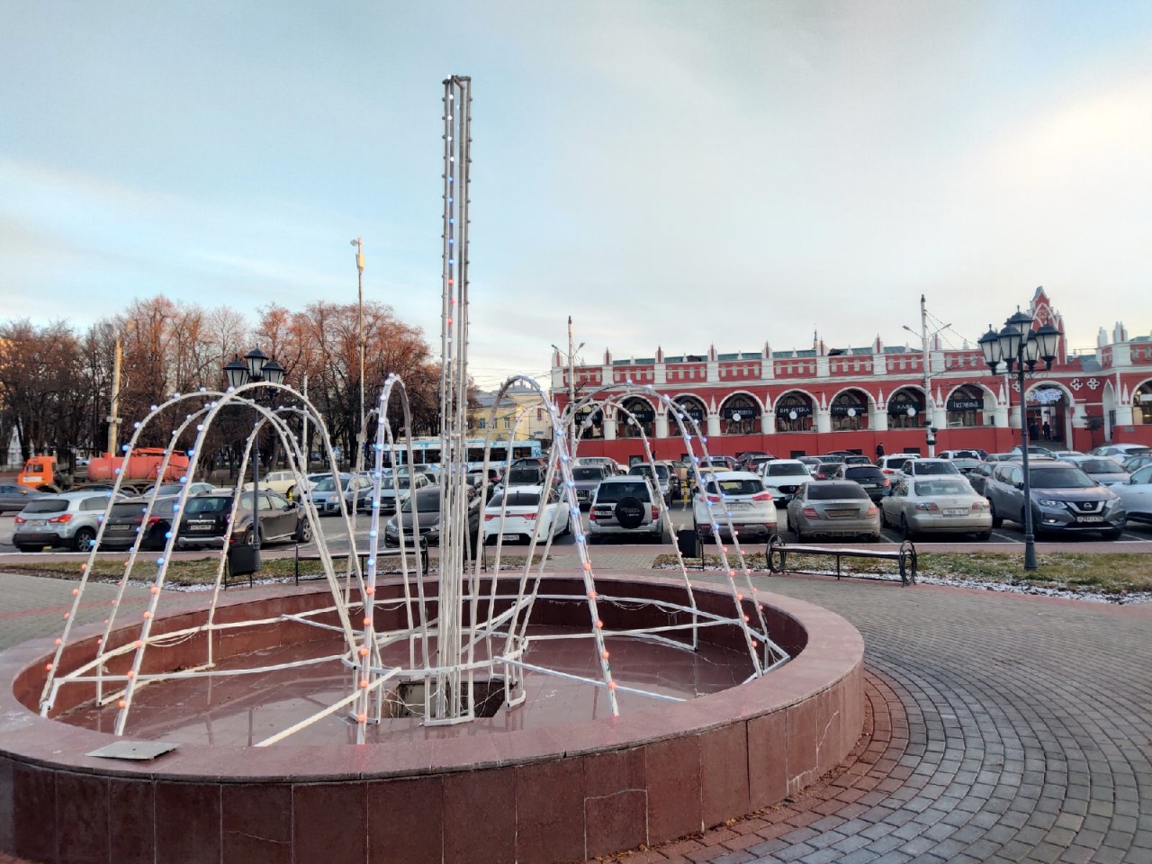 Парковка Новогодняя 24 2