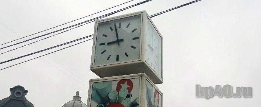 Разбитые часы на Ленина отремонтировали за один день
