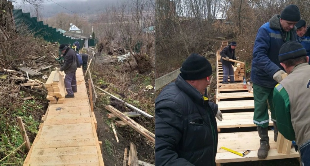 Новую деревянную лестницу возводят на улице Зелёный Крупец