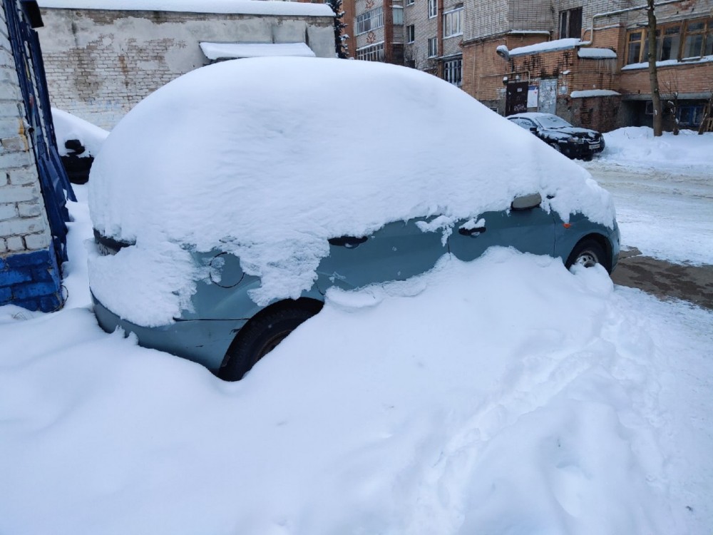 Горуправа Калуги просит убрать автомобили с девяти улиц для вывоза снега 13 января