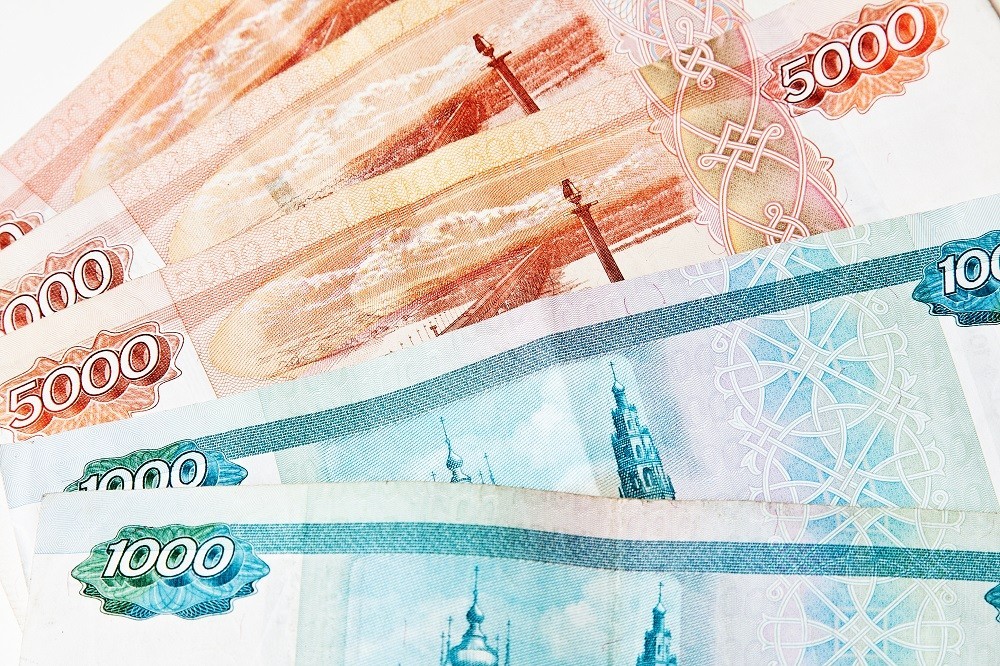 В Калужской области количество поддельных банкнот сократилось на треть