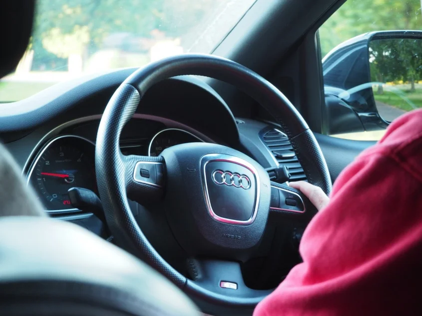 Троих наркоманов лишили водительского удостоверения в Калужской области ...