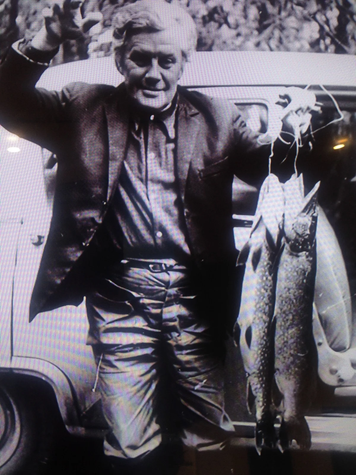 Туликов был заядлым рыбаком.