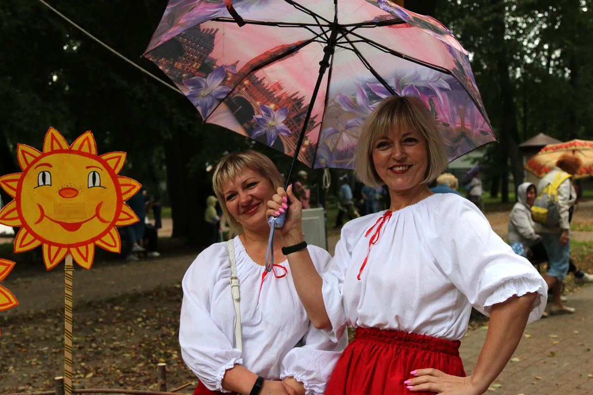 Дождик счастью не помеха