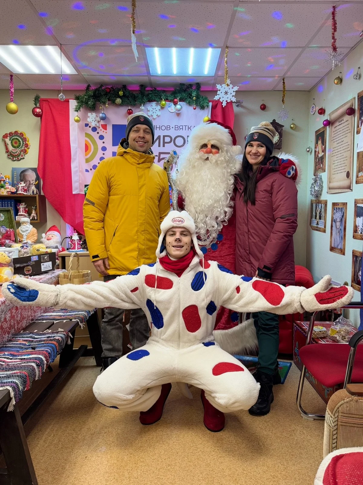 С таким дедом Морозом не скучно и детям, и взрослым. 