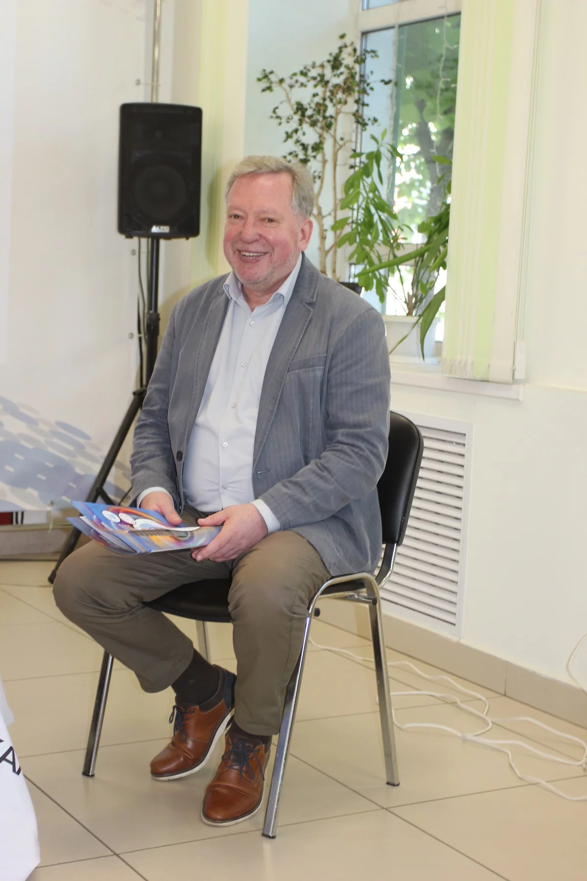 Олег Акимов собрал звездный состав музыкантов.