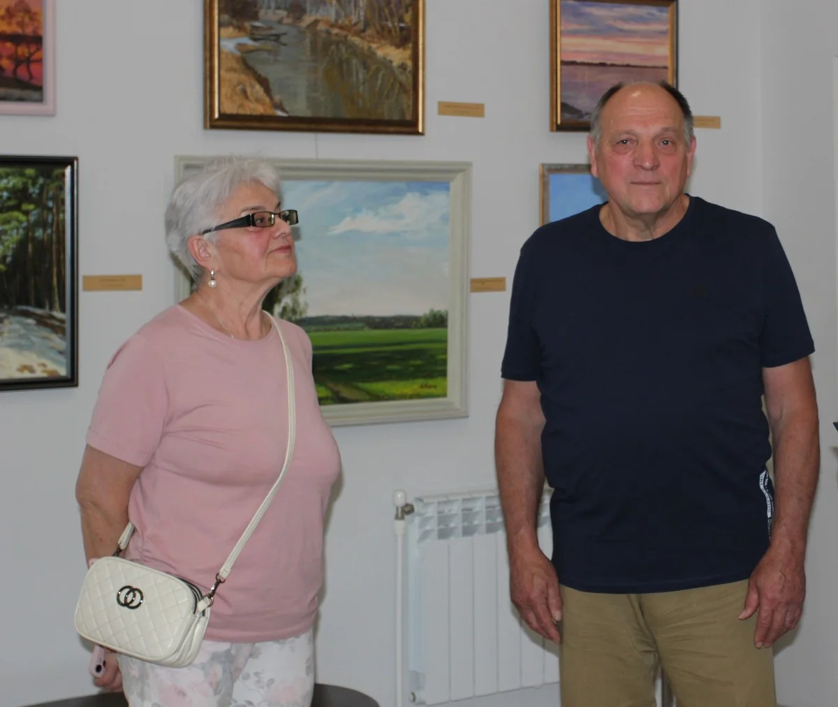 Александр Ларин в Калугу приехал с женой Светланой.