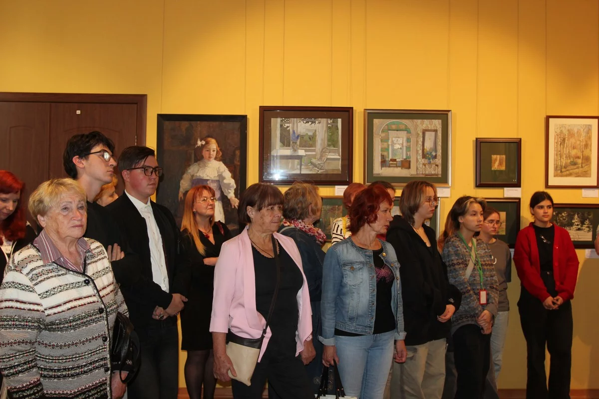  Открытие выставки прошло при аншлаге. 