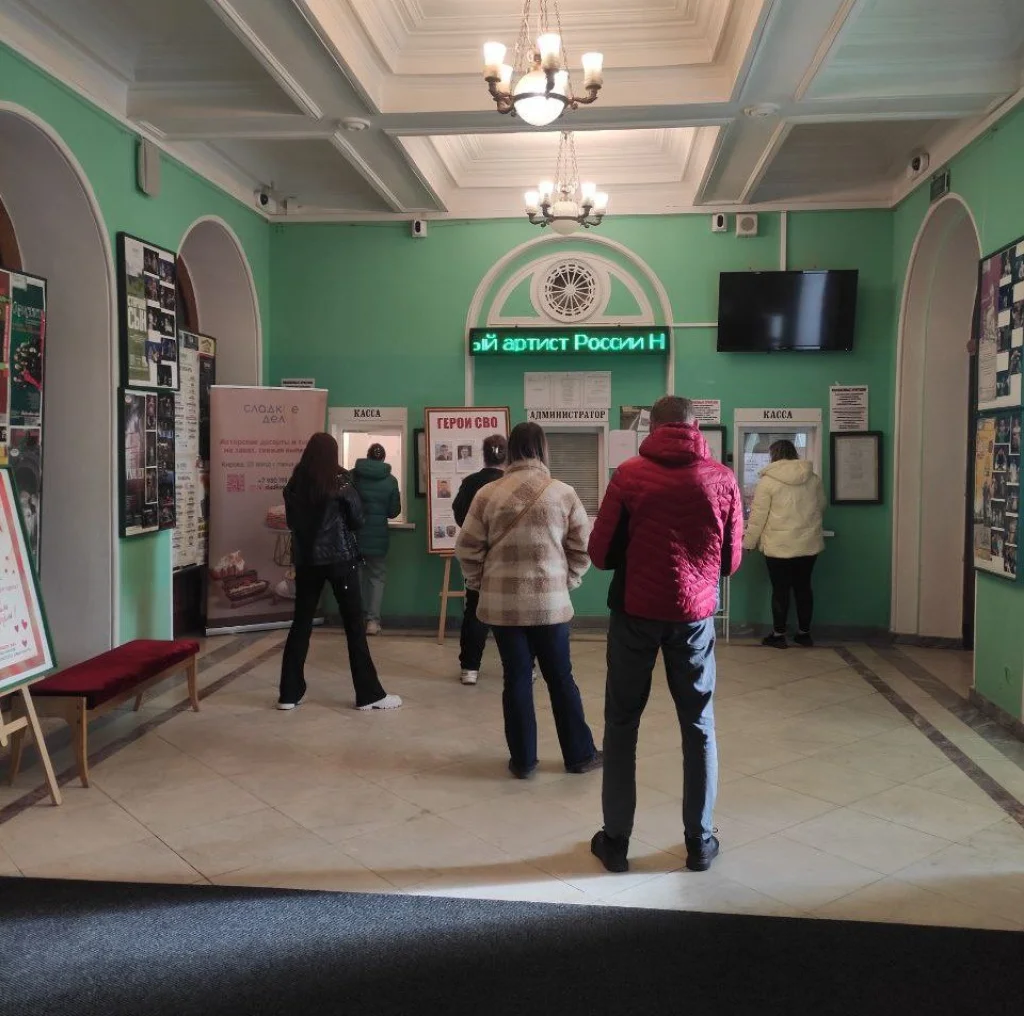 В Калуге продажи билетов на зимнюю сказку начался без скандалов