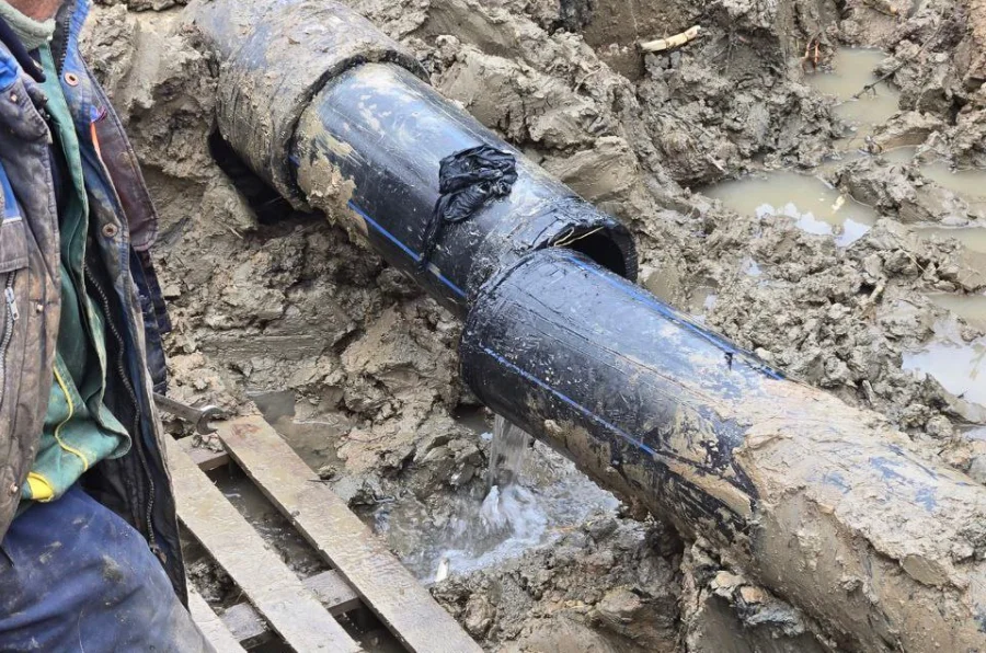 В Малоярославце вернули воду на три улицы