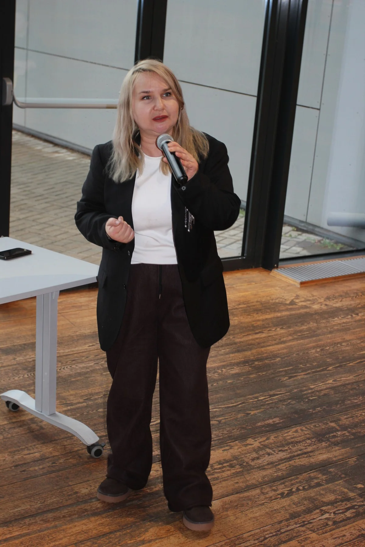 Диана румянцева хорошо изучила документы XVI века. 