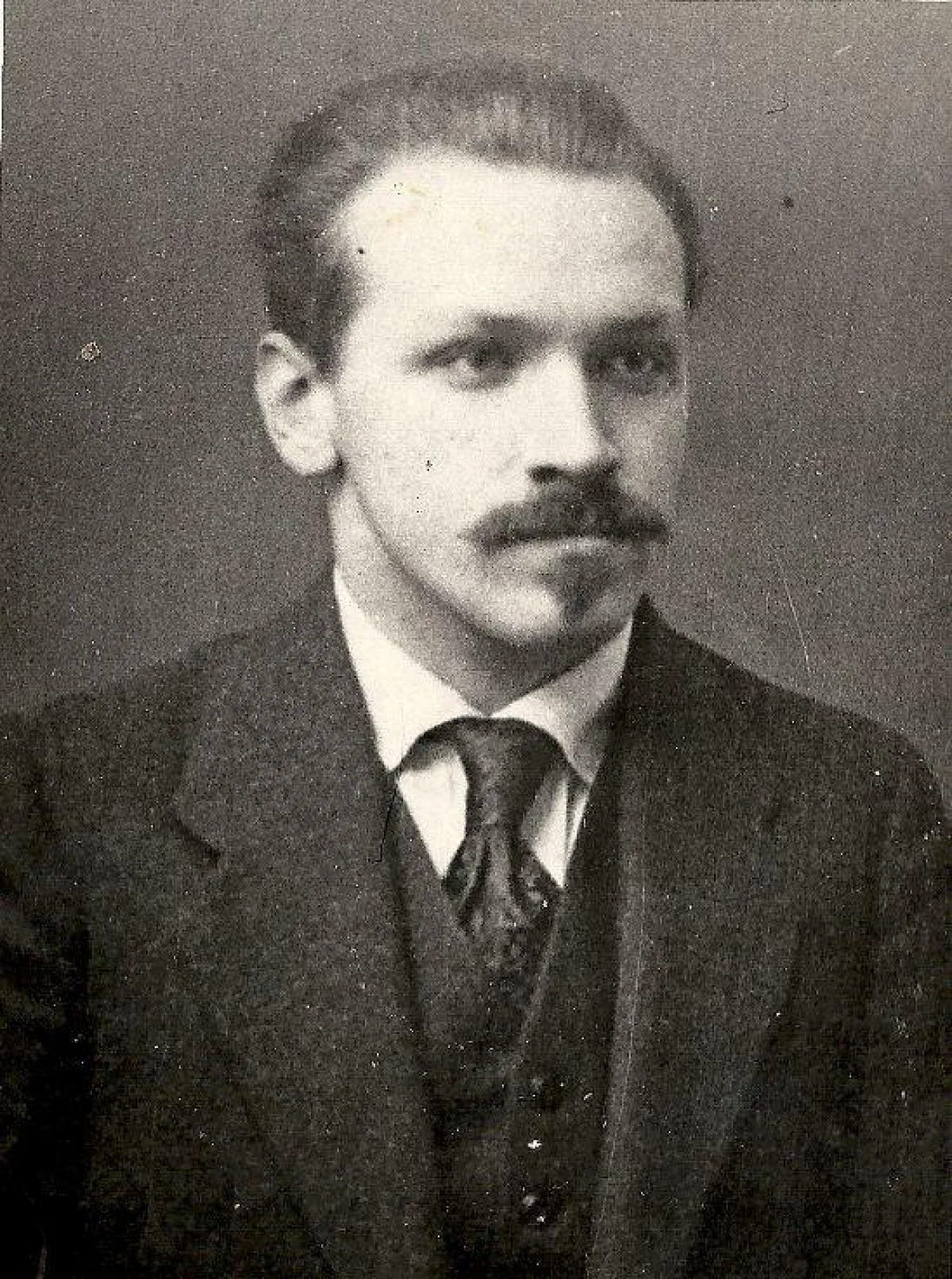 Михаил Устрялов долго проработал в калужской психбольнице. 