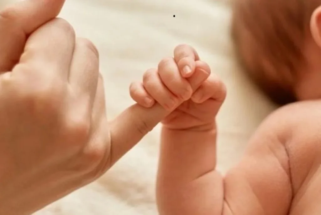 Калужанка родила второго ребёнка через 40 дней после смерти его близнеца