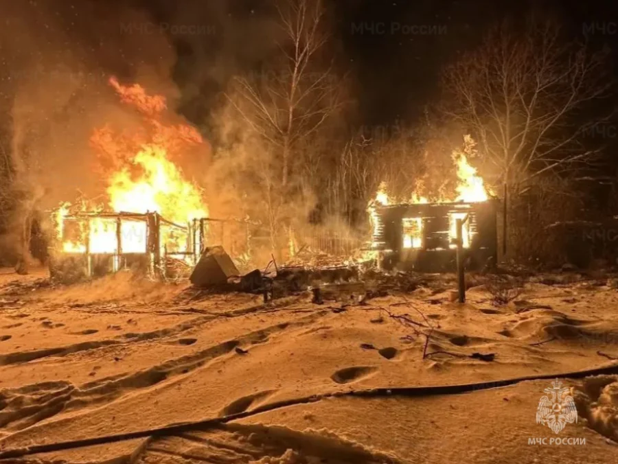 Три пожара за ночь потушили спасатели в Калужской области