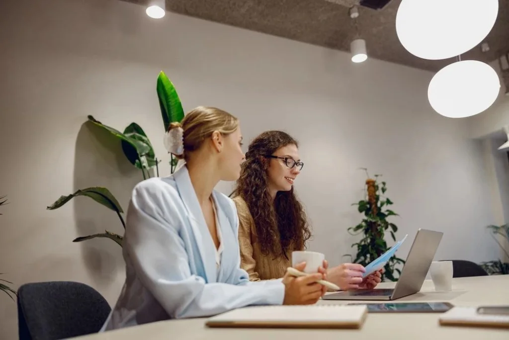 Количество онлайн-встреч у калужан за прошедший год выросло в два с половиной раза