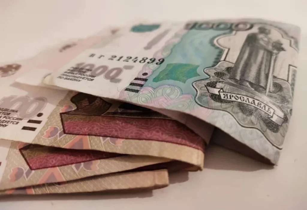 На каждого калужанина в банке приходится 354 тысячи рублей