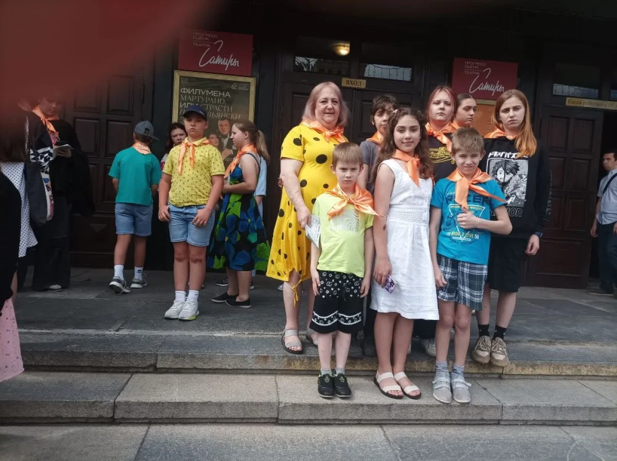 Москва, поездка на спектакль в честь Дня защиты детей