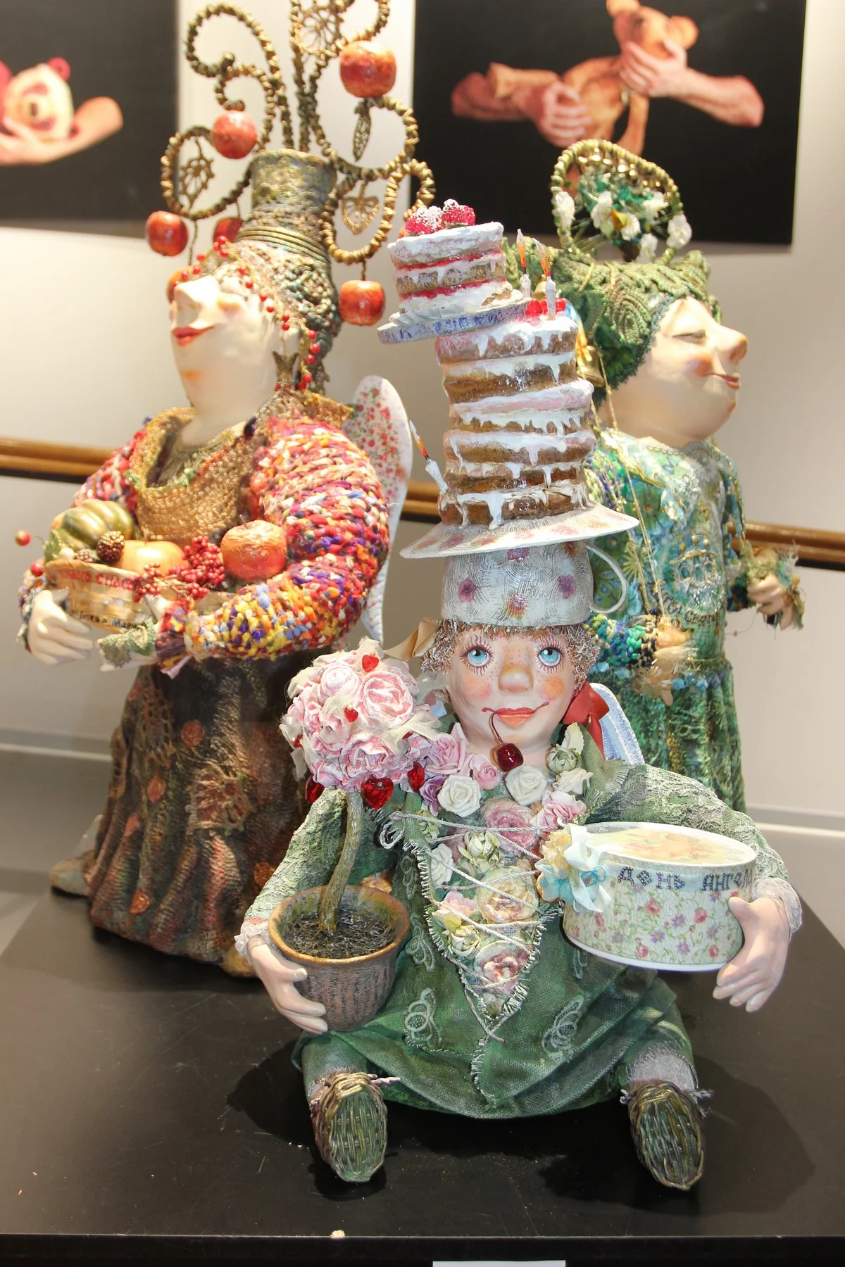 «Именины». Работа калужской мастерицы Марины Гусевой.