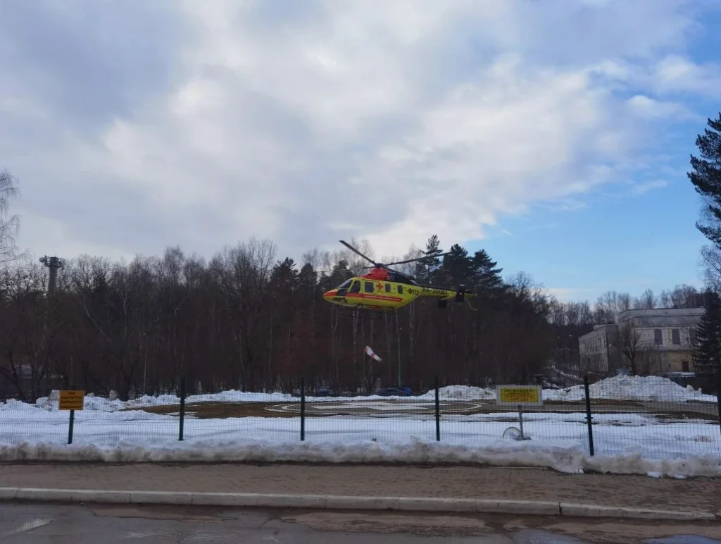 Санитарная авиация доставила 2-летнего ребенка из Людиново в Калугу