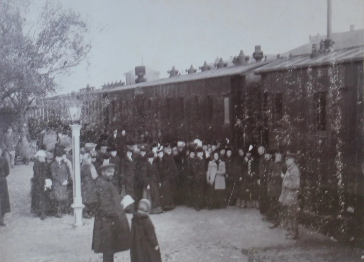 На вокзале в Калуге. Конец ХIХ века.