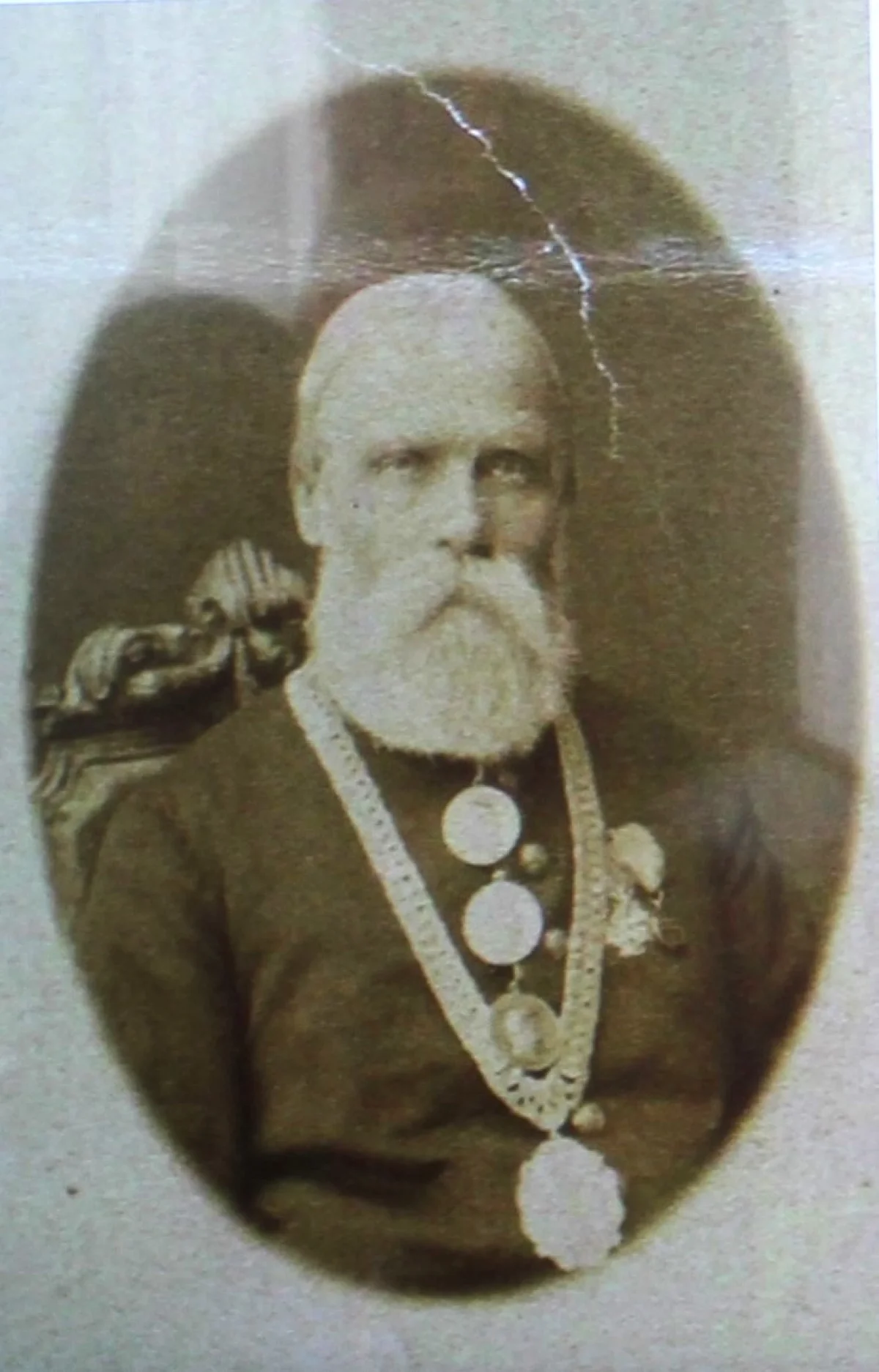 Один из трех сохранившихся портретов Ивана Кузьмича Ципулина. 