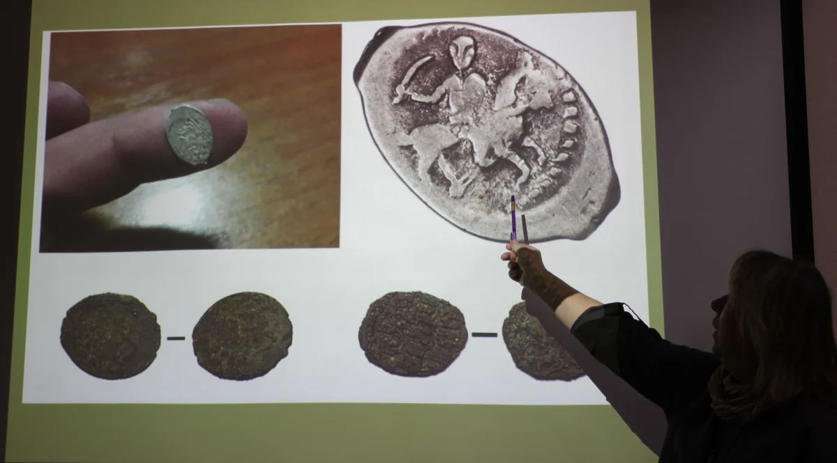 Так выглядят монеты времен Ивана Грозного — «сабельницы»,