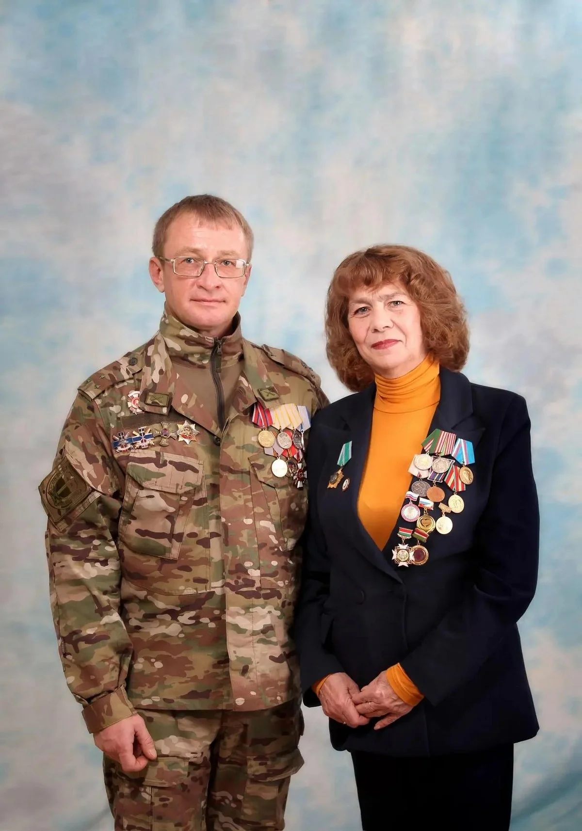 Лидия Евгеньевна с названным сыном  Сергеем Капковым, ветераном СВО. 