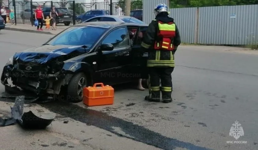 В Калуге столкнулись «Киа Рио» и скутер - Происшествия - Новости ...